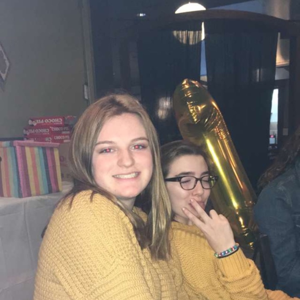 Meet your Posher, Tori